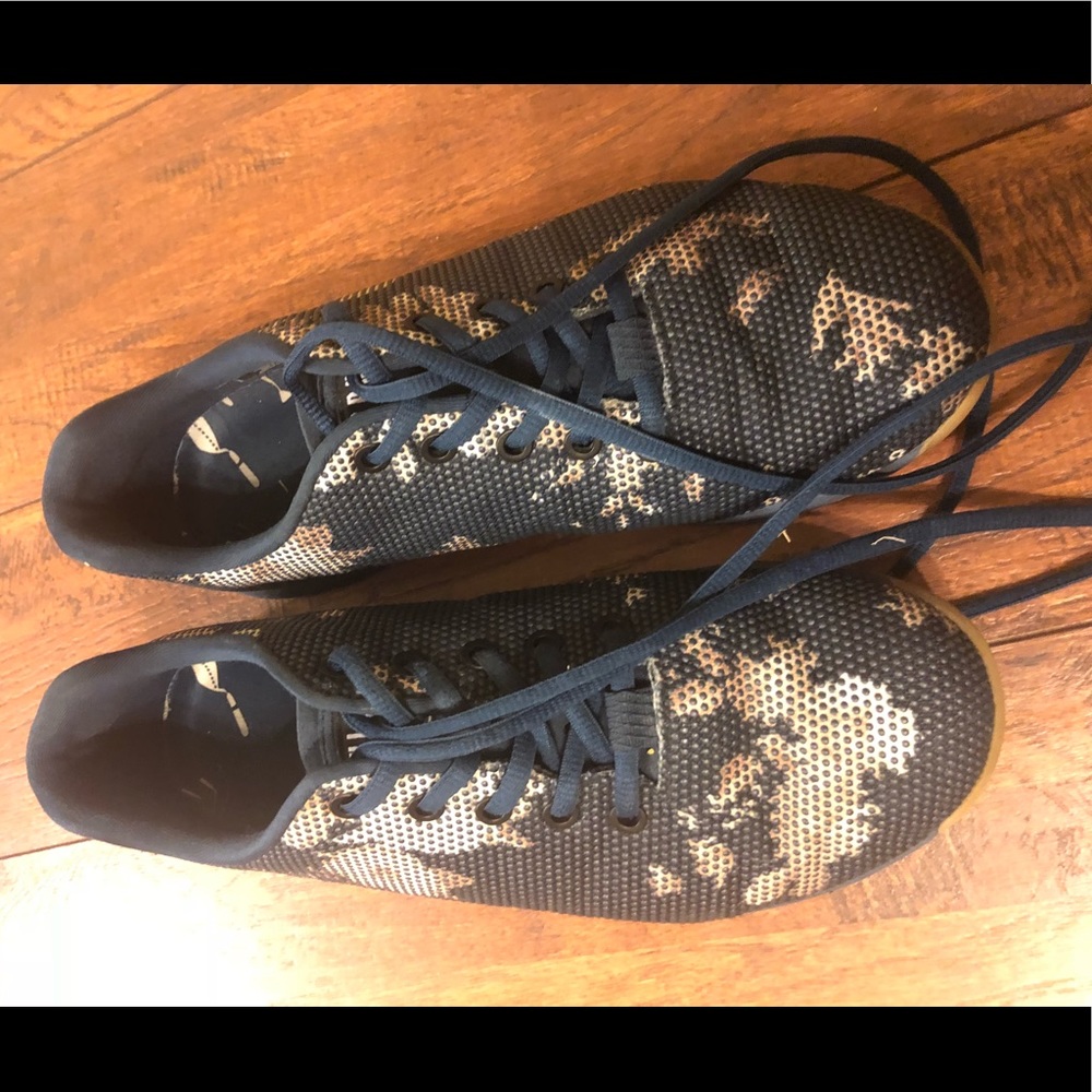 No Bull navy with flowers - size 9